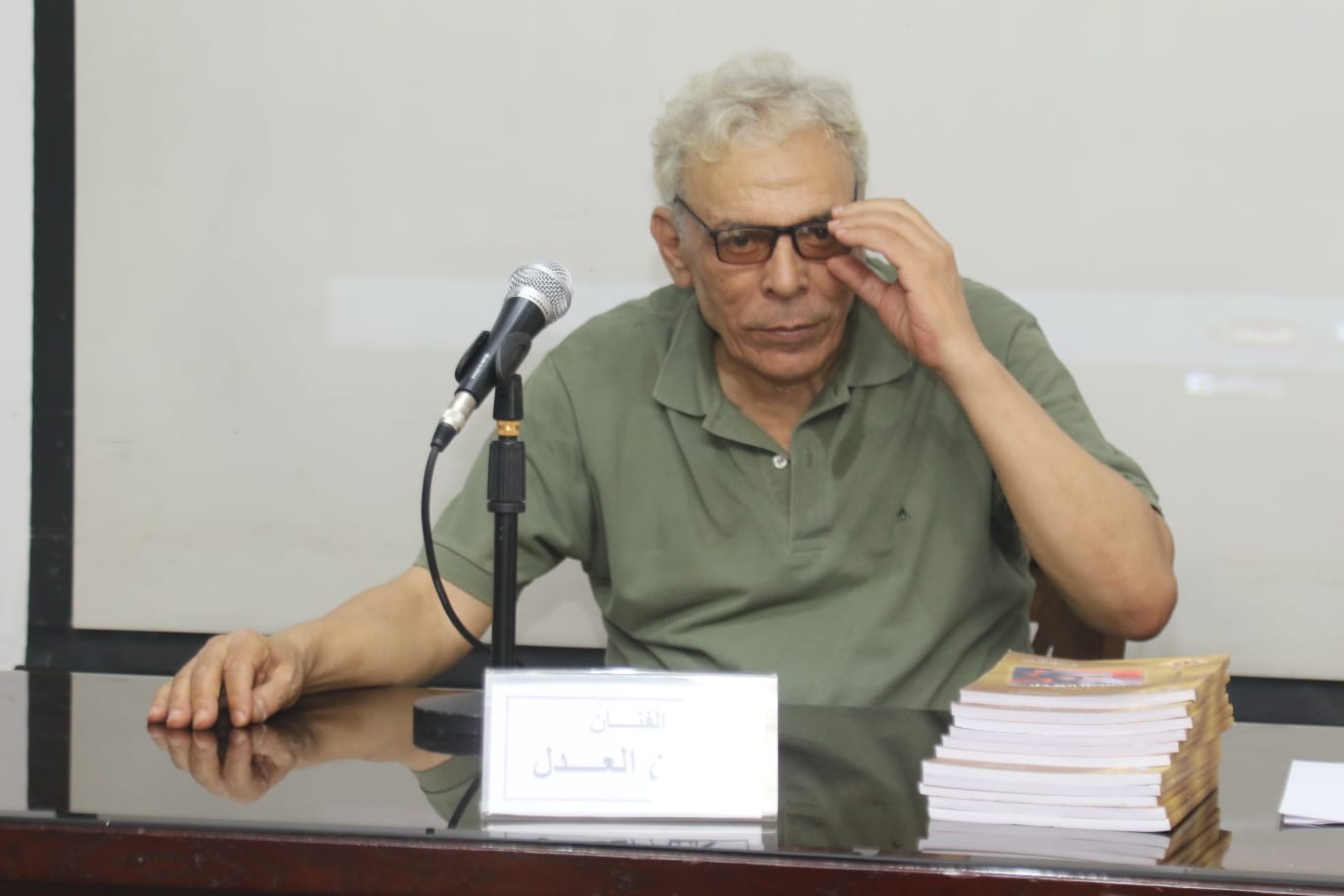 67207-الفنان-حسن-العدل حسن العدل: المسرح هو من يصنع الممثل الحقيقي.. و«الأب المكافح» الشخصية الأقرب لقلبي